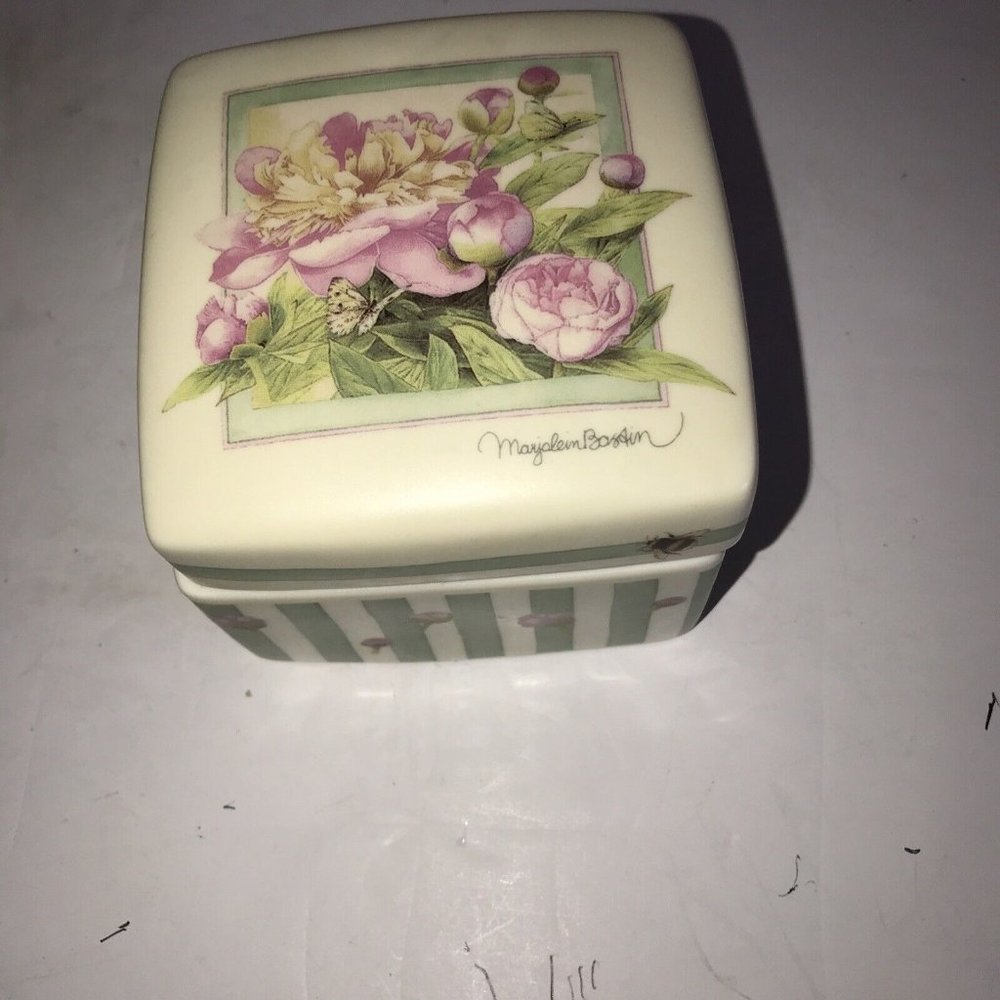 Hallmark Marjolein Bostin Music Trinket Music Jewerly Box B Moonlight Sonata